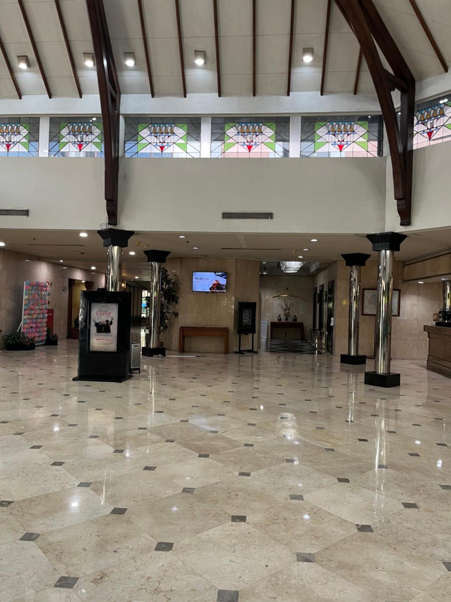 Horison Ultima Bandung Hotel Exterior photo